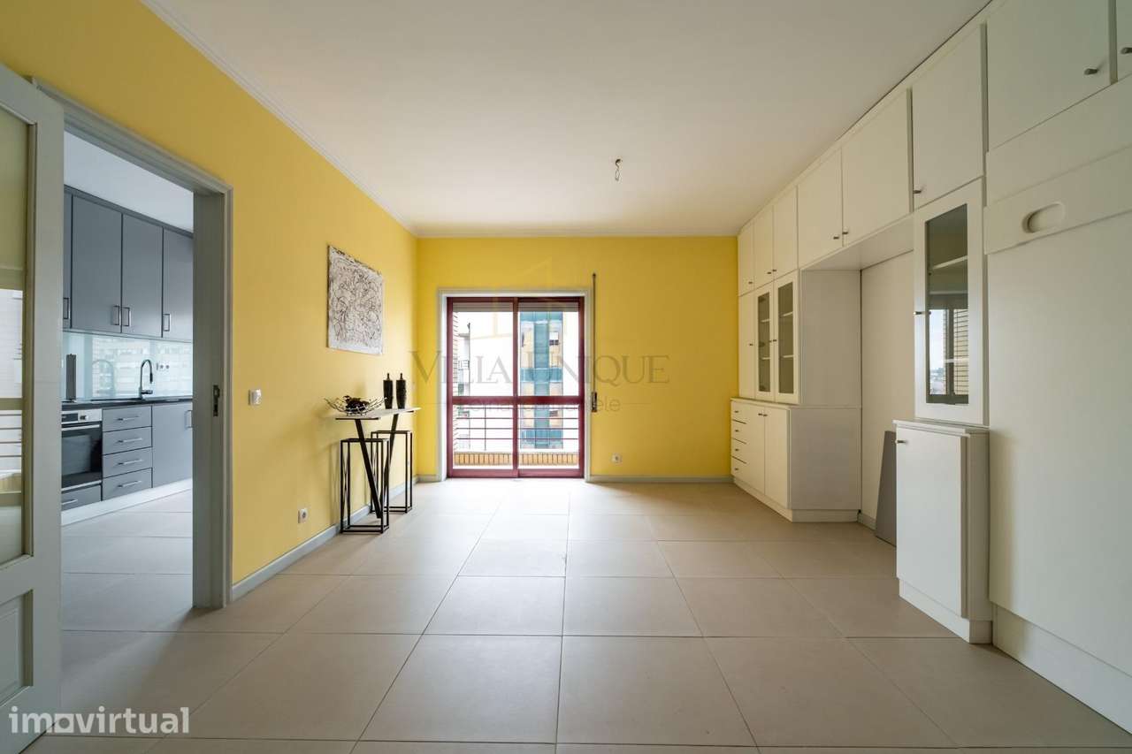 Apartamento T2 em São João da Madeira com Varanda, Lugar de... - Grande imagem: 4/24