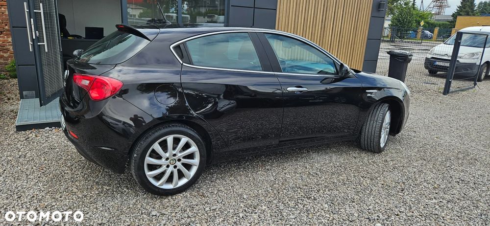 Alfa Romeo Giulietta 1.4 TB 16V Impression - 13