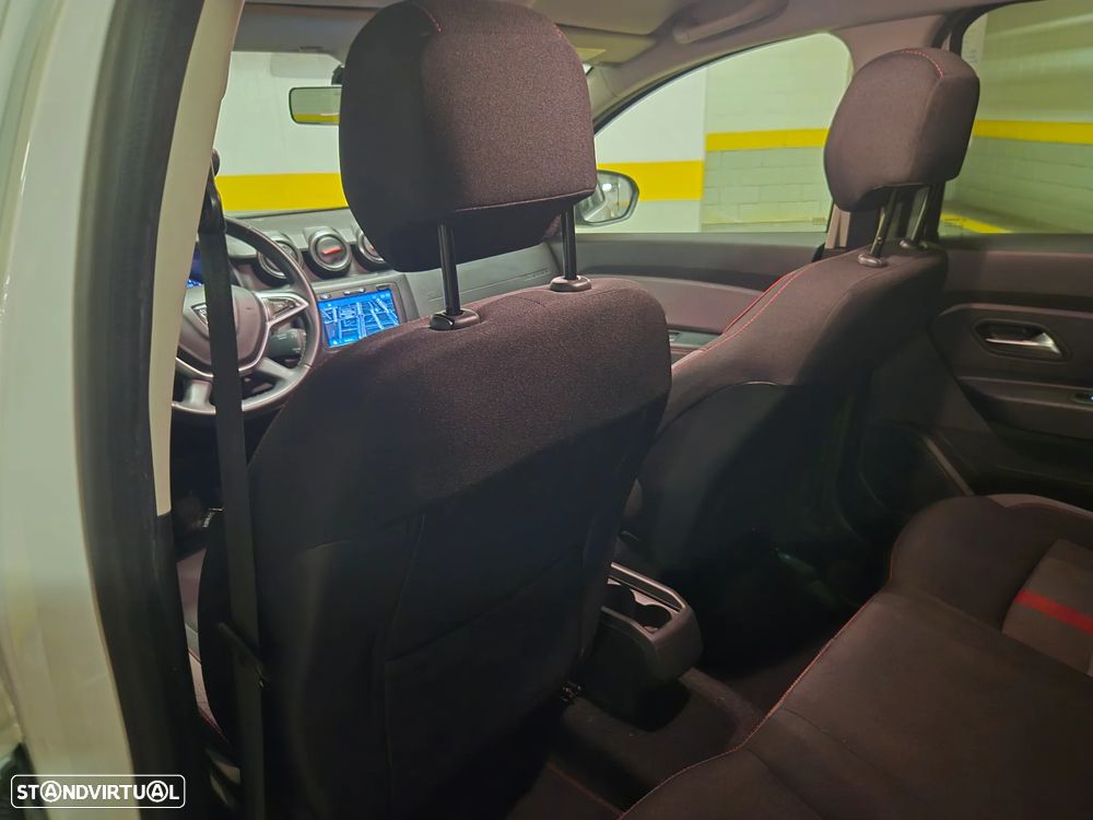 Dacia Duster 1.3 TCe Extreme - 34