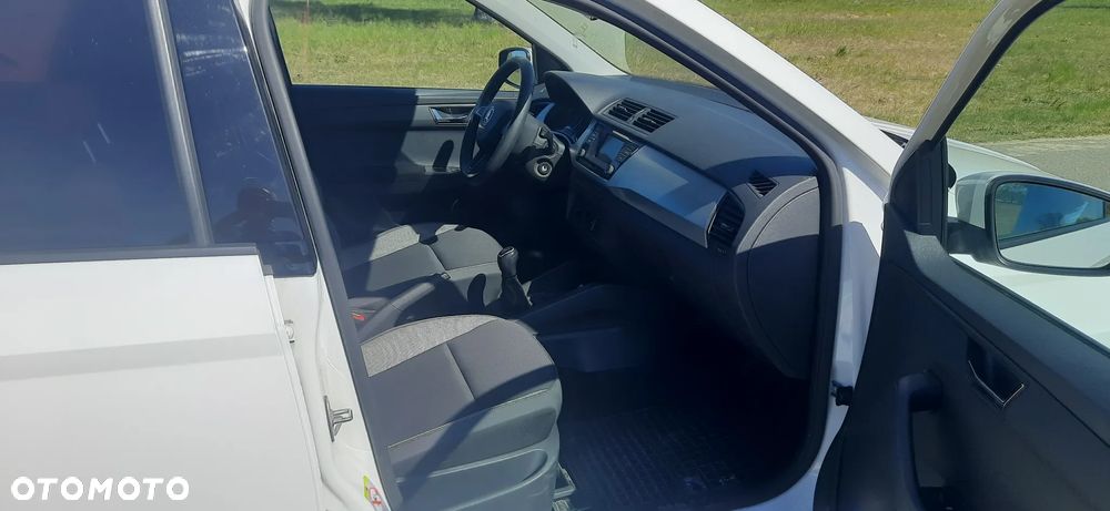Skoda Fabia 1.0 TSI Active - 9