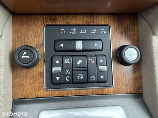Land Rover Discovery - 19