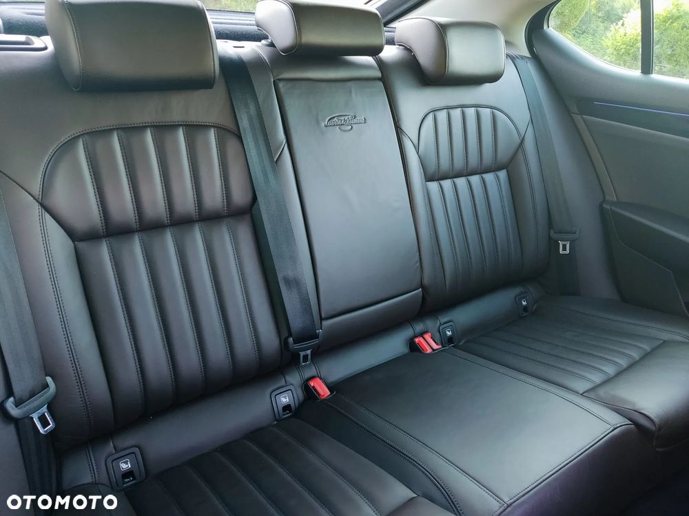 Skoda Superb 2.0 TDI L&K - 16