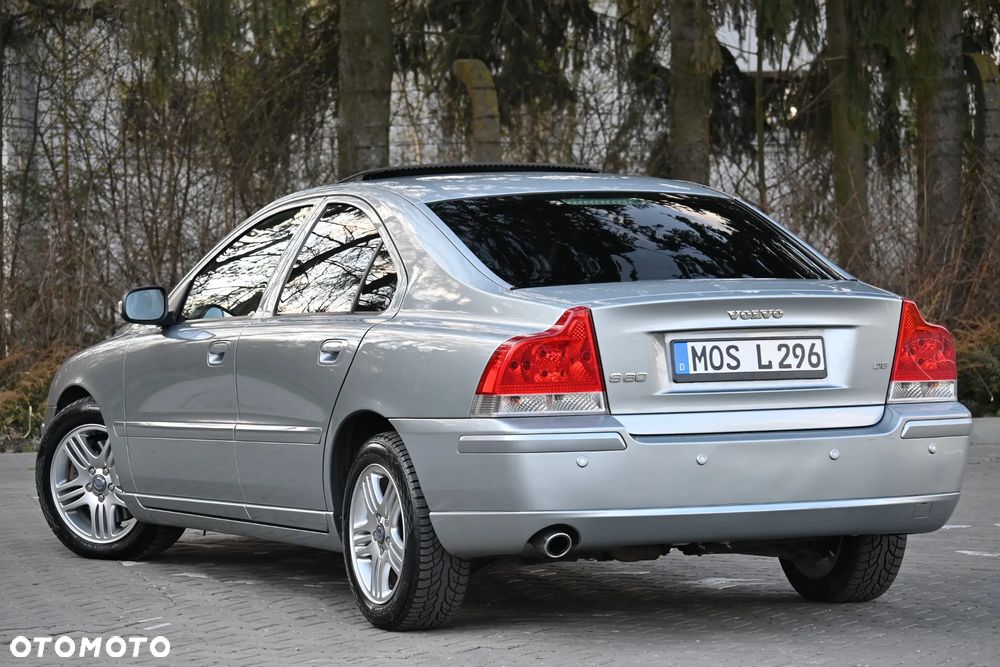 Volvo S60 2.4D5 Momentum - 15
