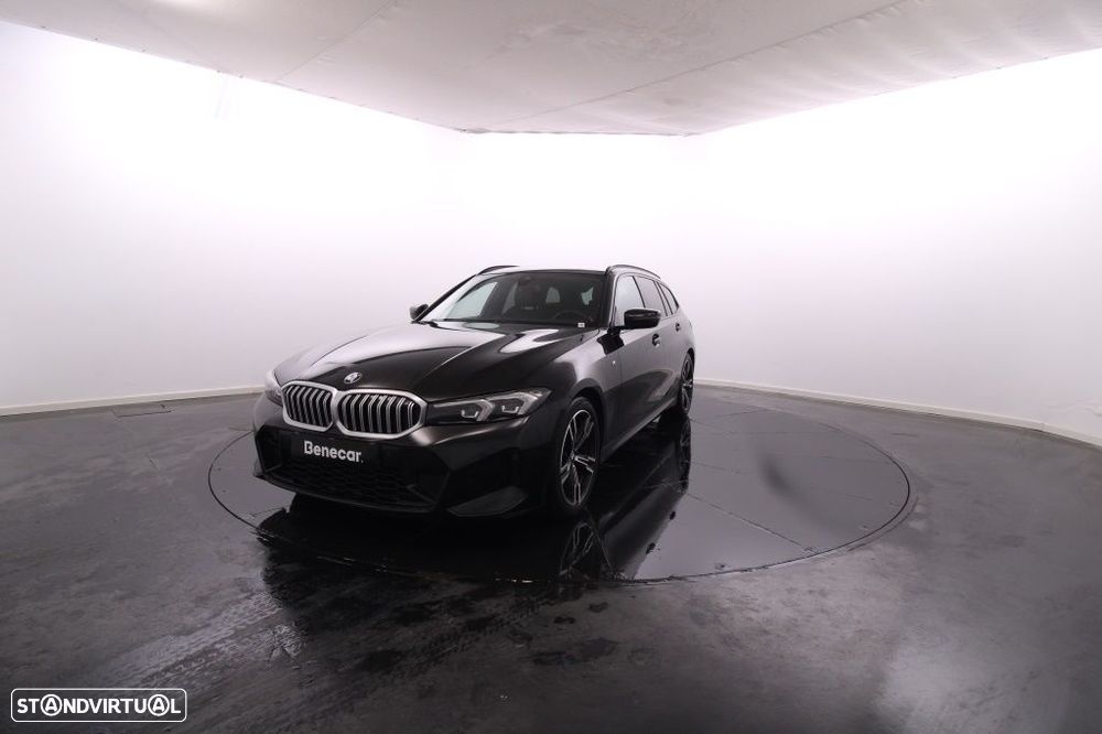 BMW 320 d Touring Pack Desportivo M Auto - 13