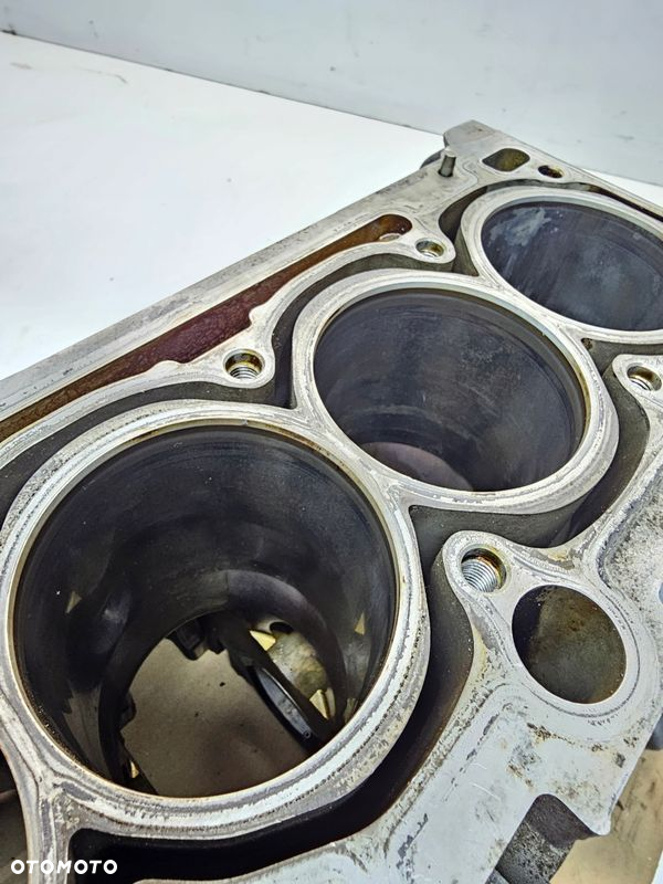 BLOK SILNIKA AUDI A4 B6 B7 1.6 8V ALZ 06B103019H - 14