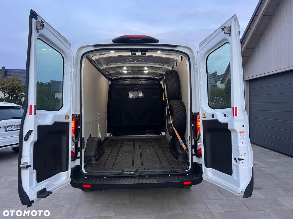Ford Transit - 20
