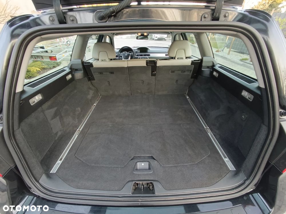 Volvo V70 D2 Edition - 29