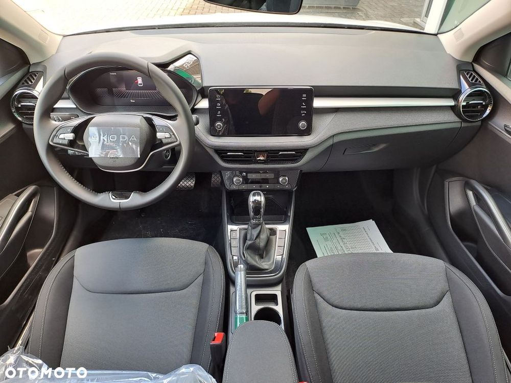 Skoda Fabia 1.5 TSI Drive DSG - 8