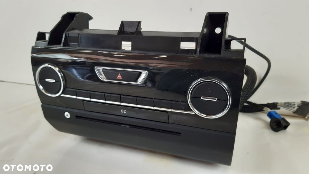 MASERATI GHIBLI RADIO 68257004AA - 2