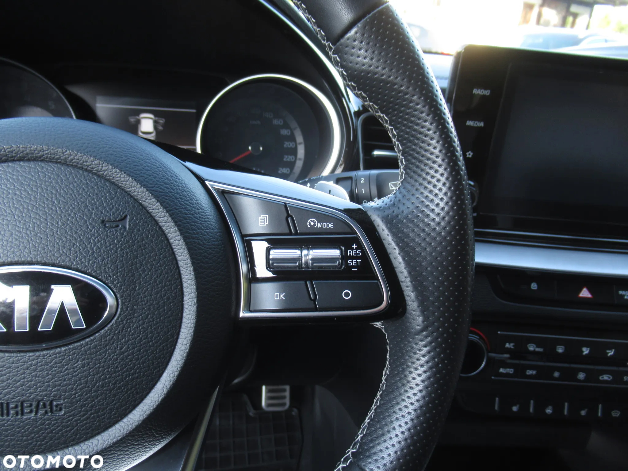 Kia ProCeed 1.5 T-GDI GT Line DCT - 14