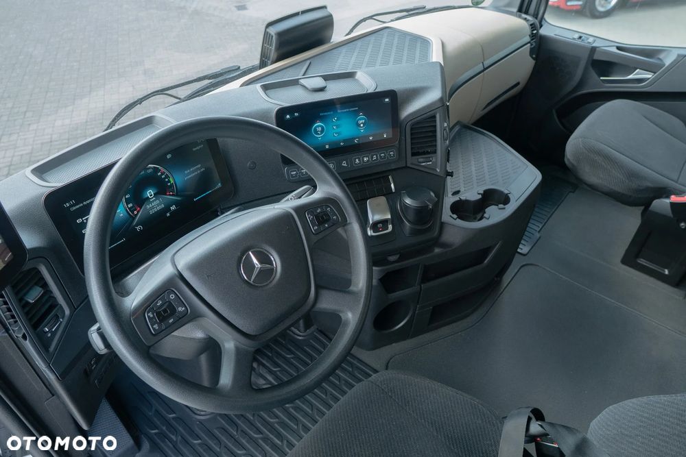 Mercedes-Benz Actros - 6