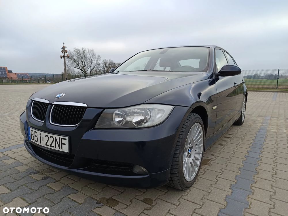 BMW Seria 3 320d DPF - 1