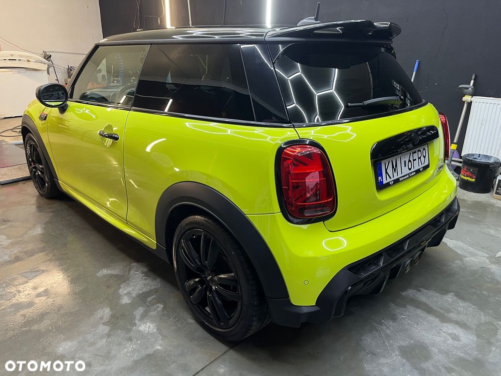 MINI John Cooper Works - 4