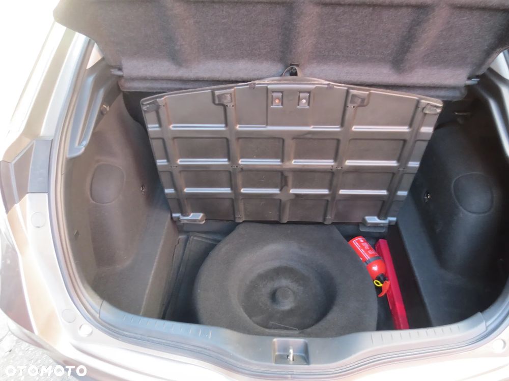 Honda Civic 1.4 Comfort - 10