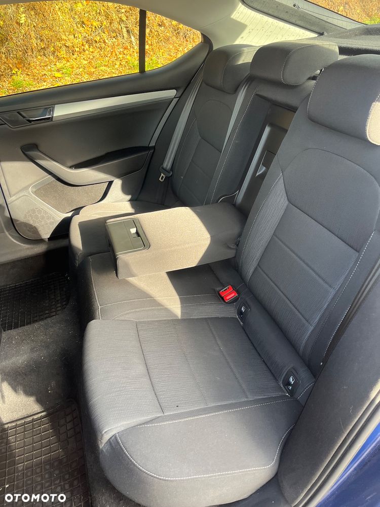 Skoda Superb 1.6 TDI Style Greenline - 12