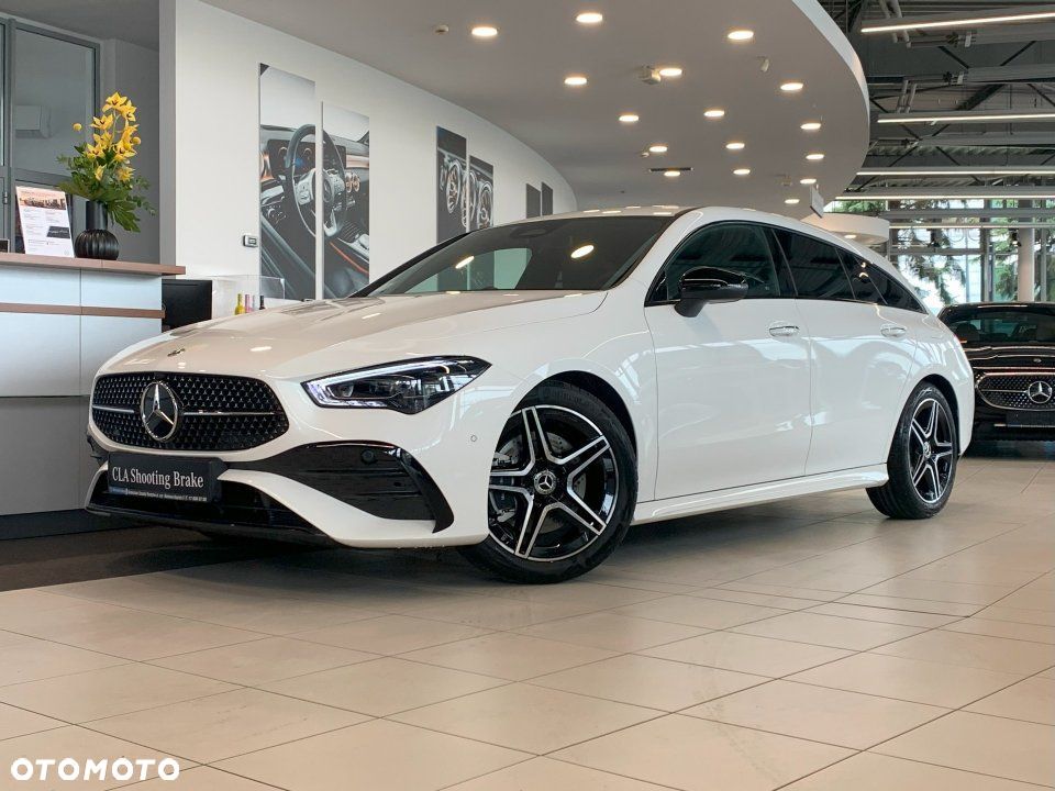 Mercedes-Benz CLA - 1
