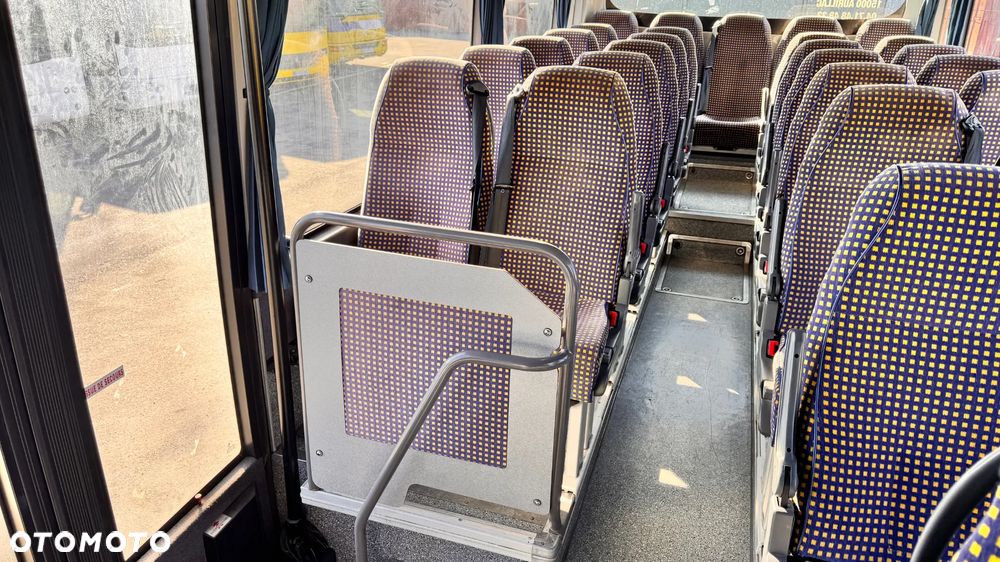 Irisbus Evadys / Klimatyzacja/ winda / 60 miejsc / cena: 79000 zł netto - 11