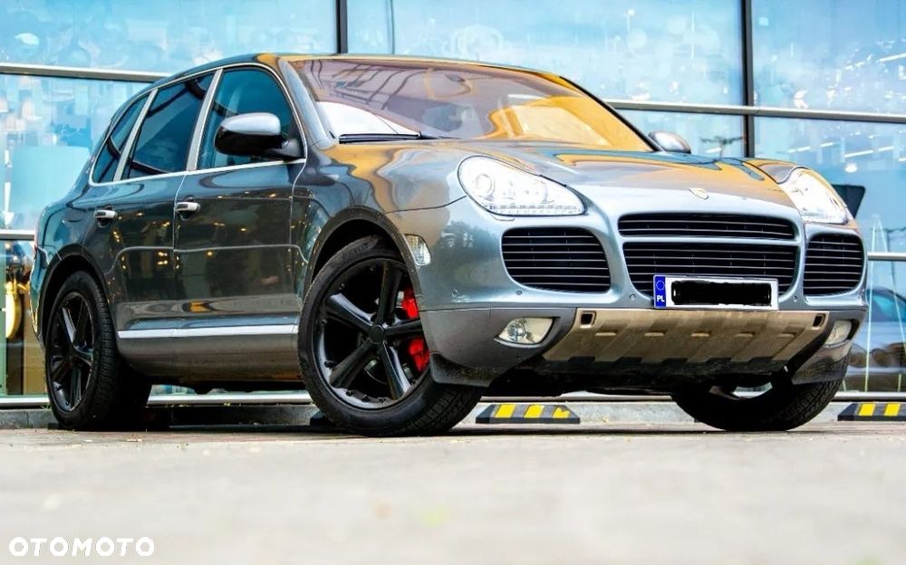 Porsche Cayenne Turbo - 2