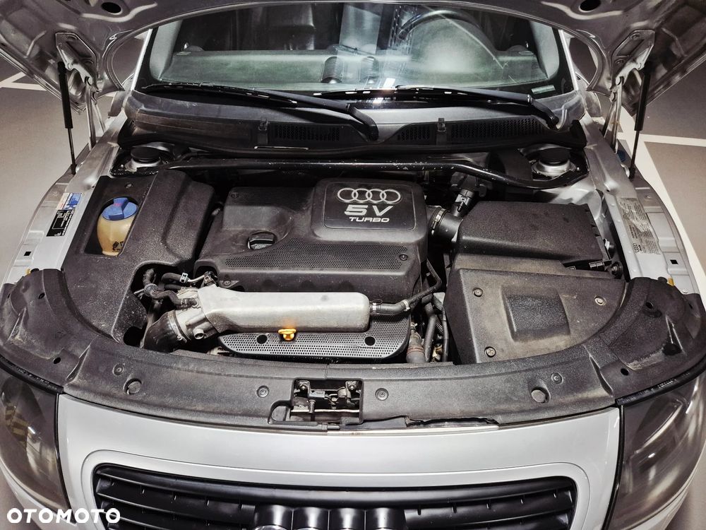 Audi TT Coupé 1.8 T - 24