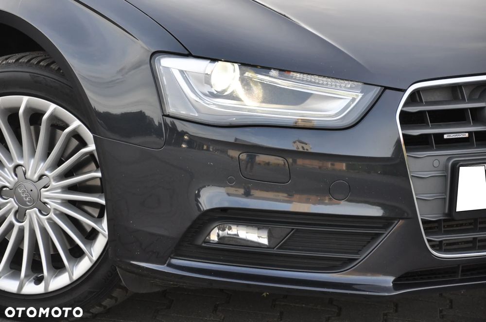 Audi A4 Avant 1.8 TFSI quattro Attraction - 12