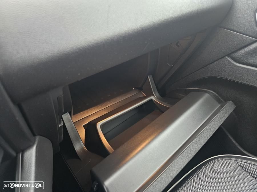 Renault Captur 1.0 TCe Intens - 19