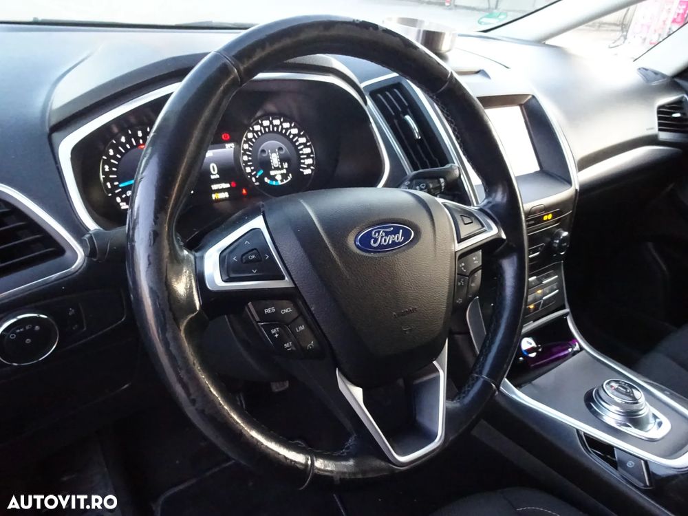 Ford S-Max 2.0 TDCi Powershift Titanium - 17