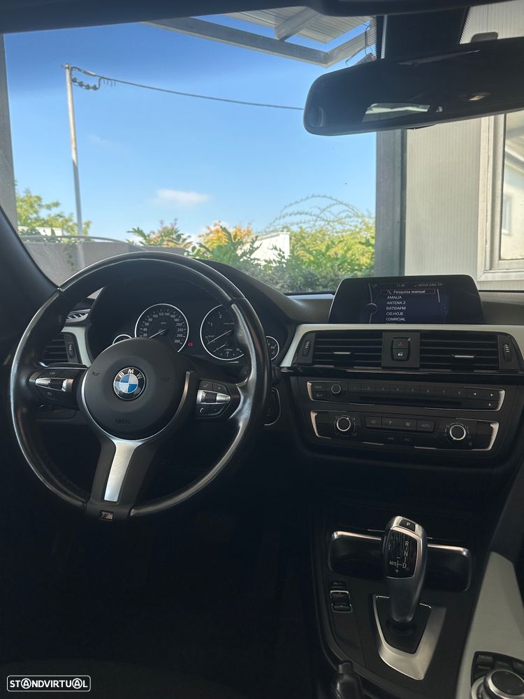 BMW 320 - 24