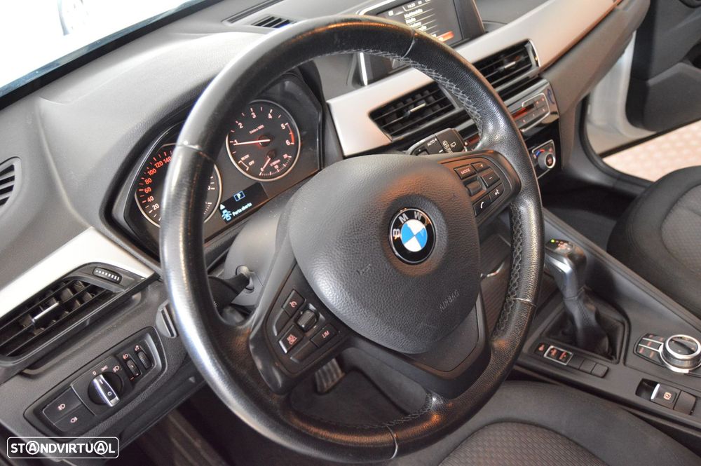 BMW X1 18 d sDrive Auto - 35