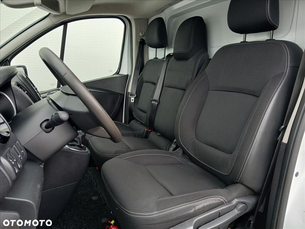 Renault trafic - 19
