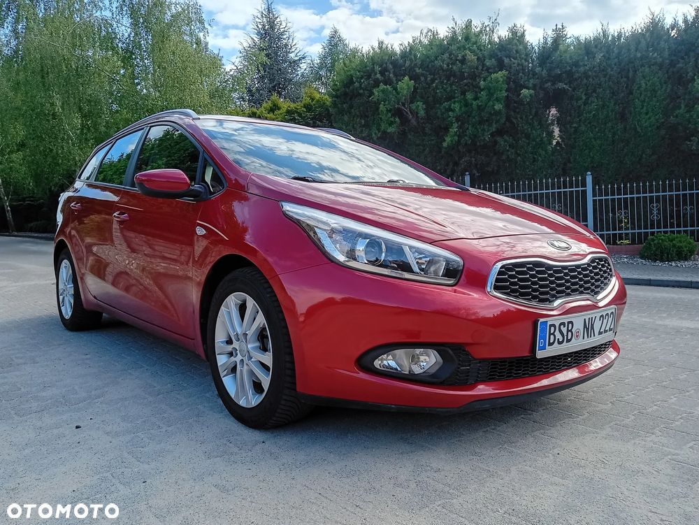 Kia Ceed 1.4 CVVT Dream Team Edition - 2