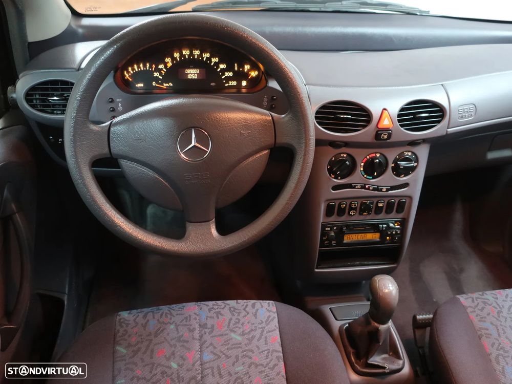 Mercedes-Benz A 140 Classic - 14