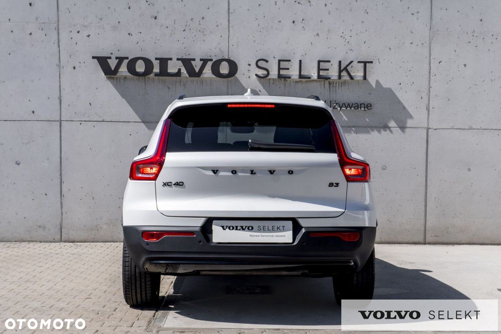 Volvo XC 40 - 8
