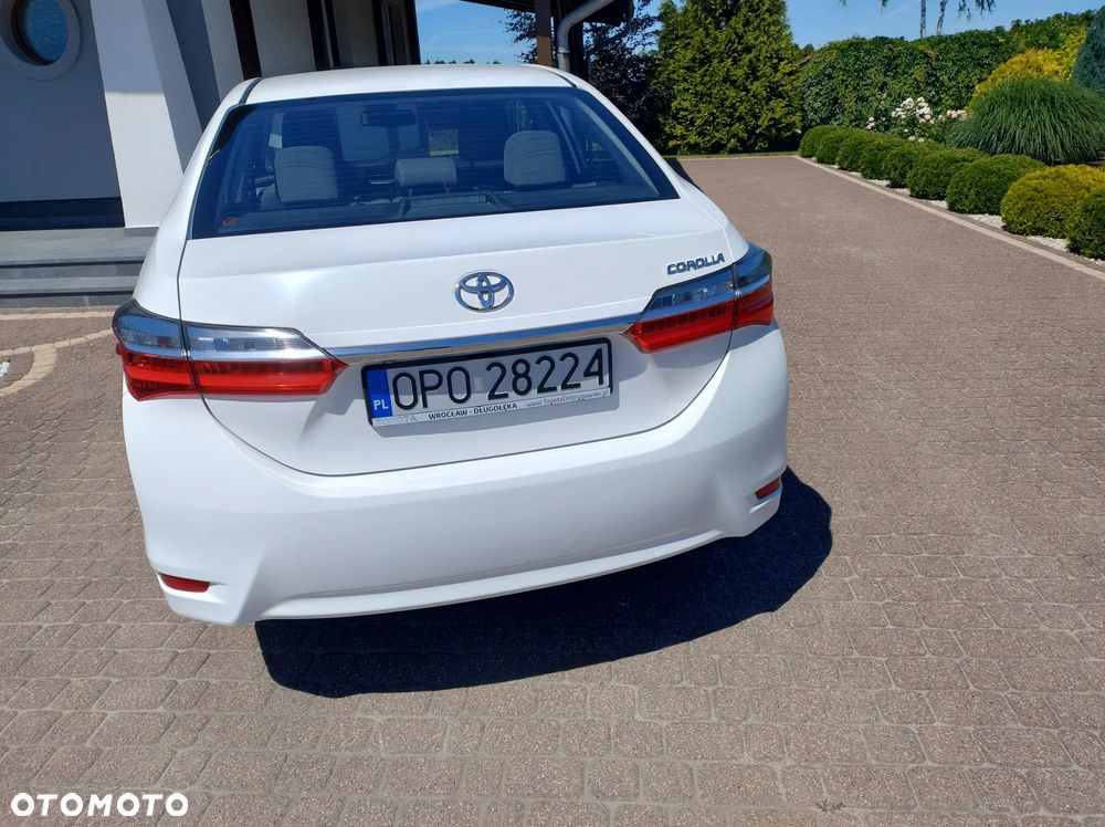 Toyota Corolla 1.6 Comfort - 3