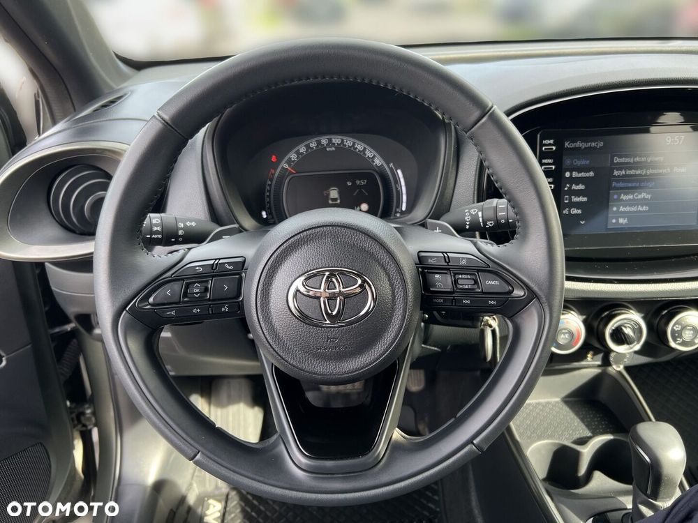 Toyota Aygo X 1.0 VVT-i Style CVT - 19