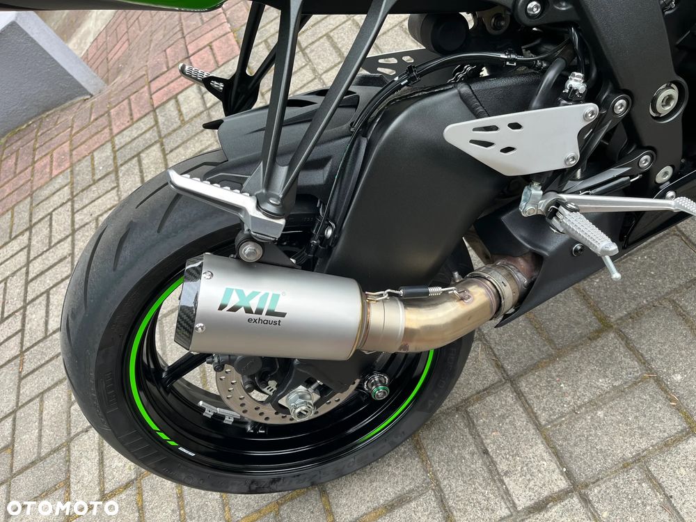 Kawasaki ZXR - 8