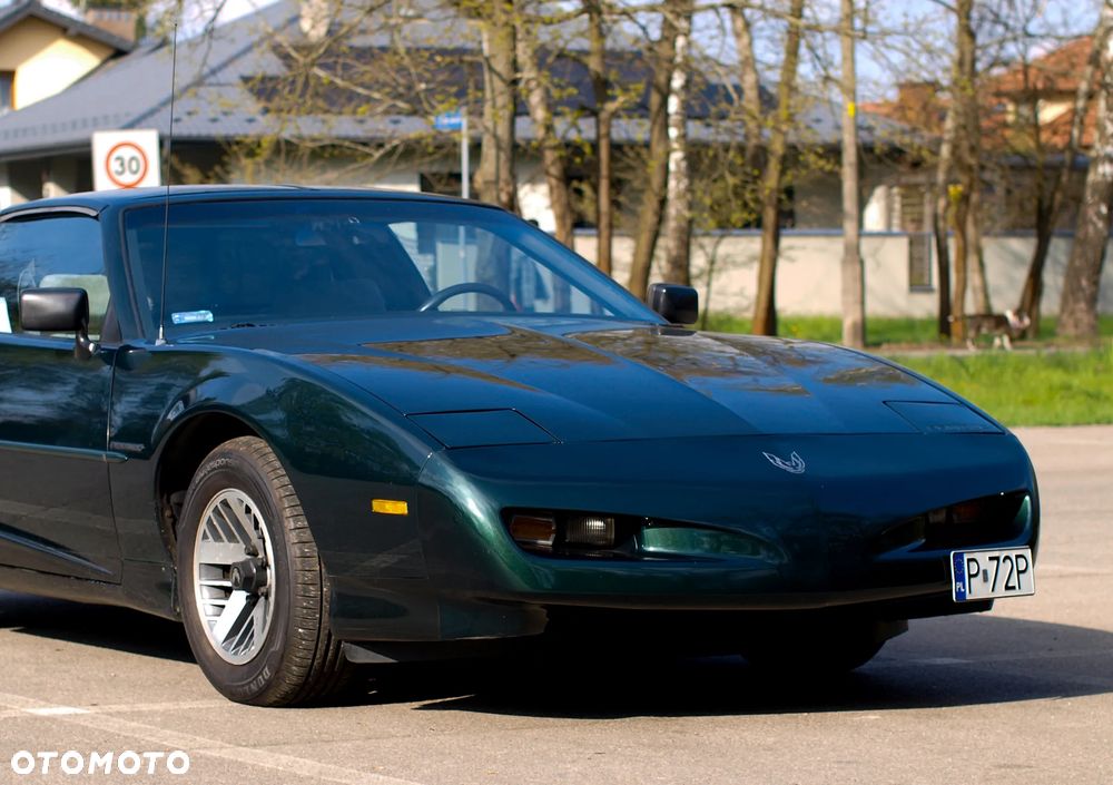 Pontiac Firebird - 3