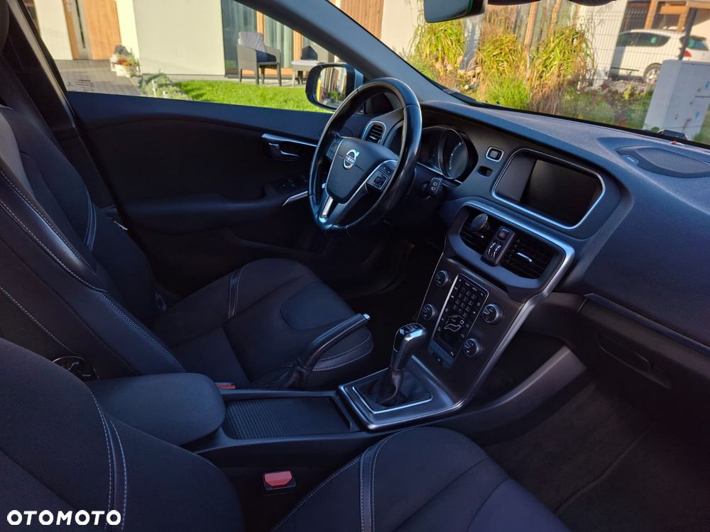Volvo V40 D4 Drive-E Momentum - 7