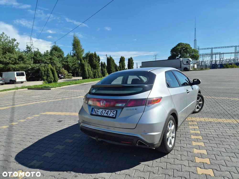 Honda Civic 1.8 Comfort - 7