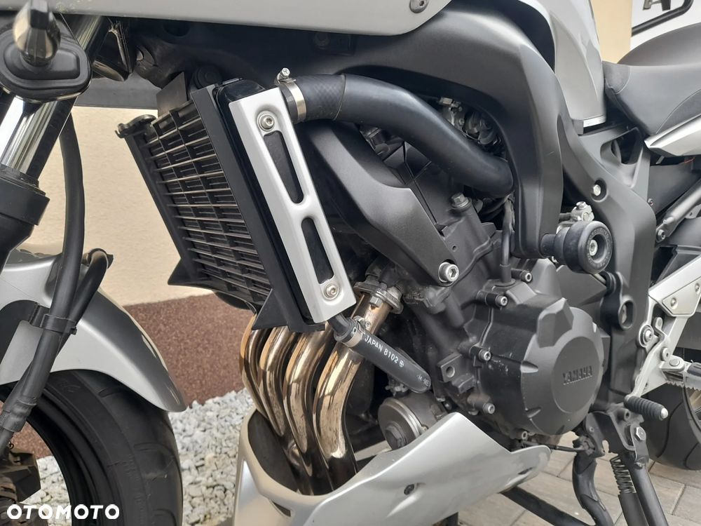 Yamaha FZ6 - 31
