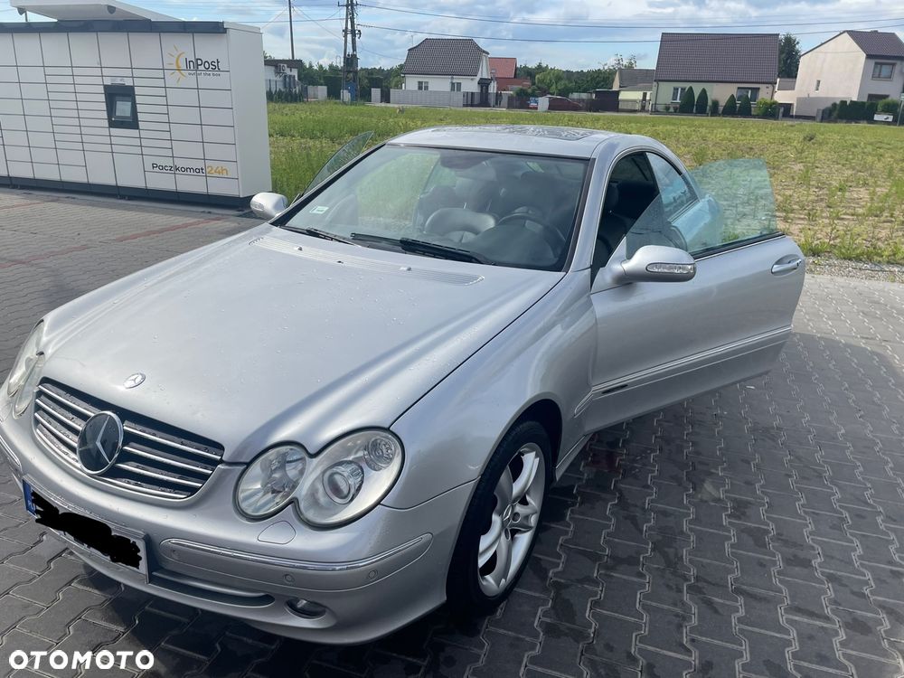 Mercedes-Benz CLK - 10