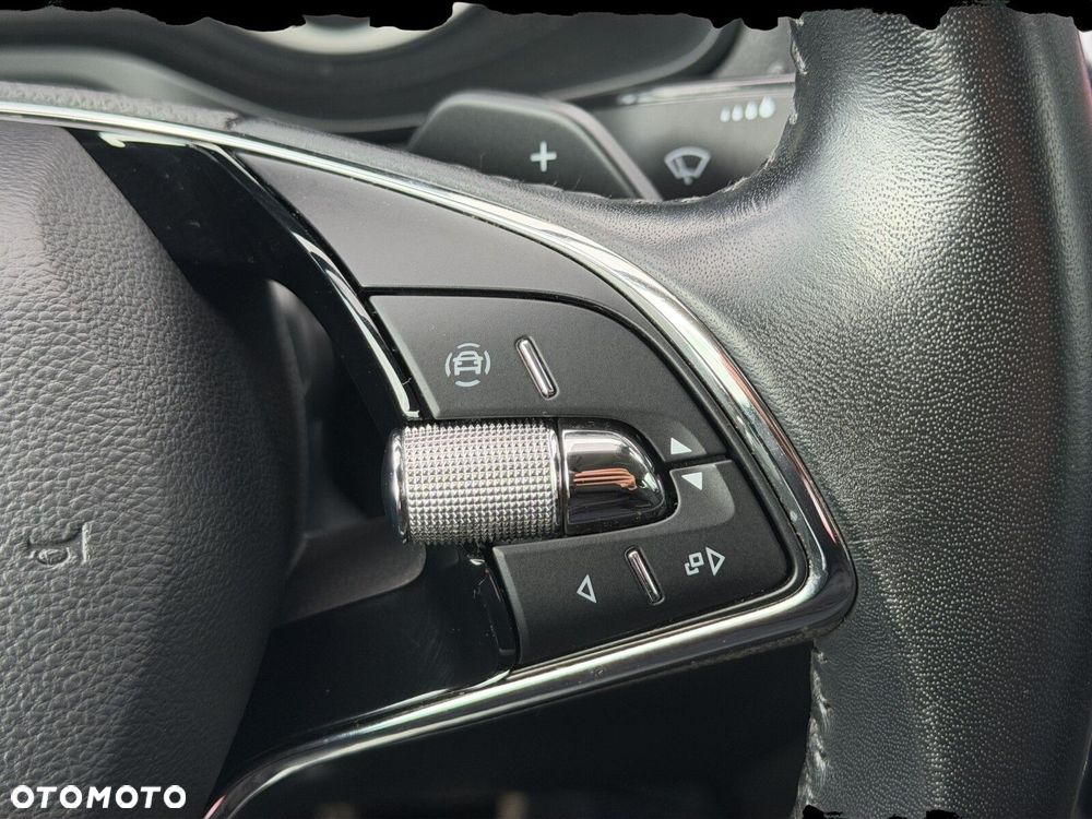 Skoda Karoq 2.0 TDI SCR 4x4 Ambition DSG - 16
