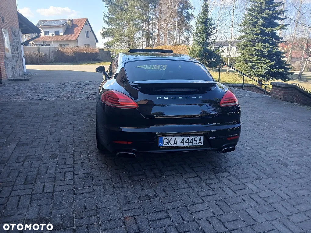 Porsche Panamera - 8