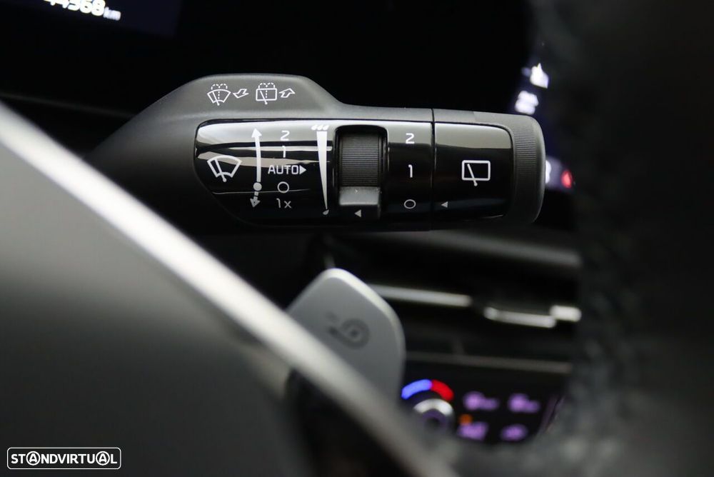 Kia Niro EV 64kWh Drive - 15