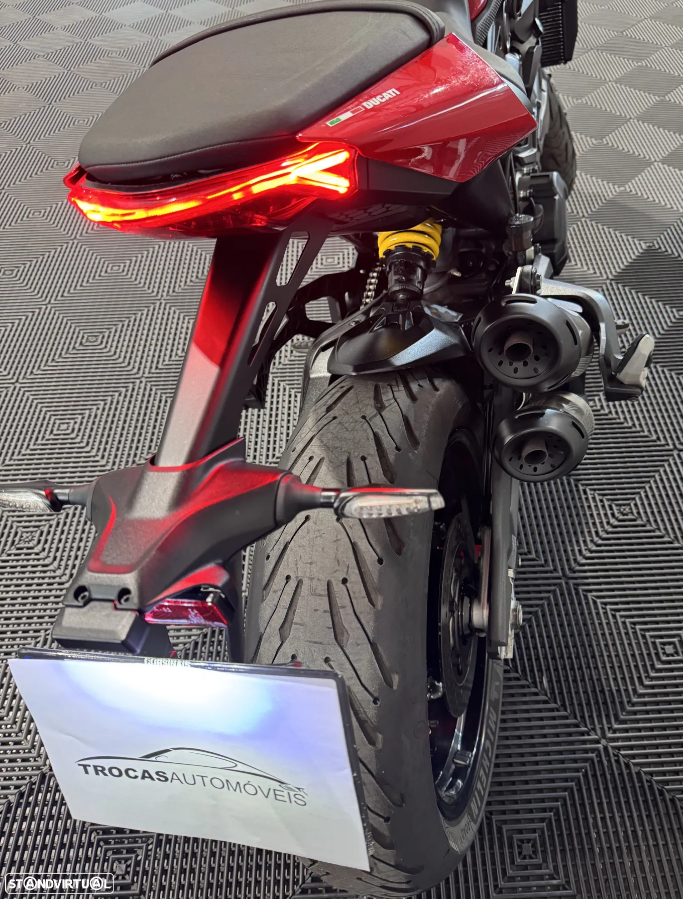 Ducati Monster 937 - 59