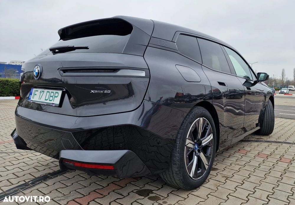 BMW iX xDrive50 - 3