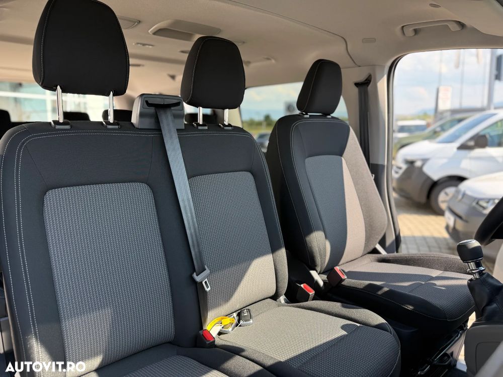 Volkswagen Caravelle - 16