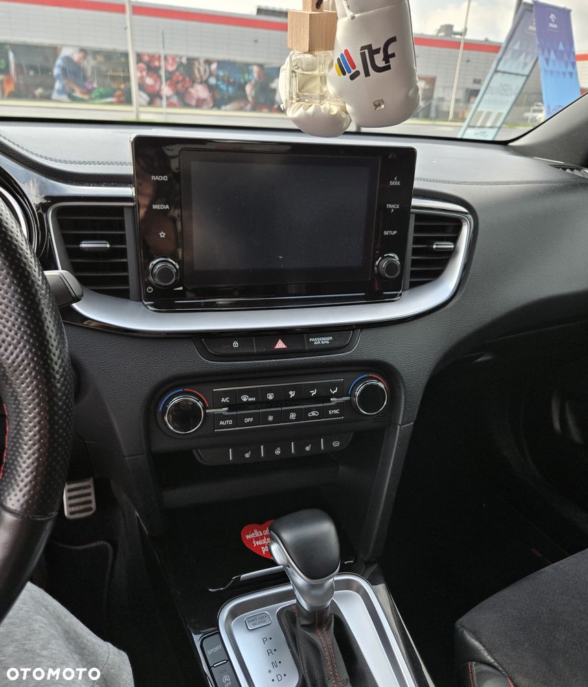 Kia ProCeed 1.6 T-GDI GT DCT - 10