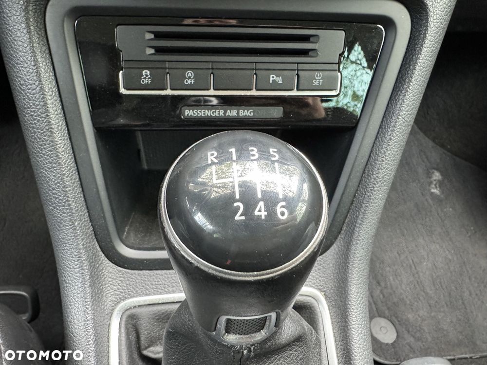 Volkswagen Sharan 2.0 TDI BMT Highline - 32
