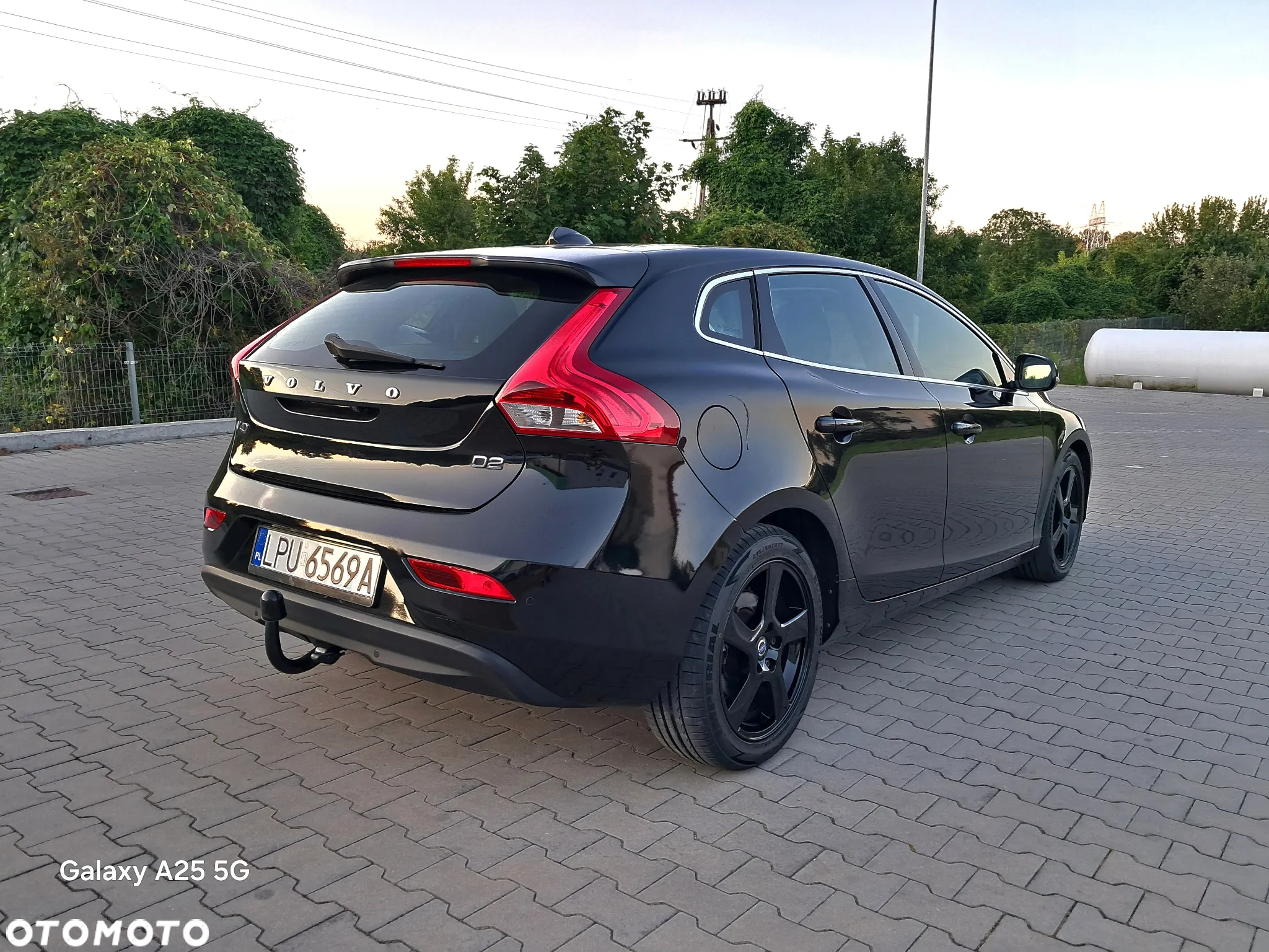 Volvo V40 D2 Momentum - 3