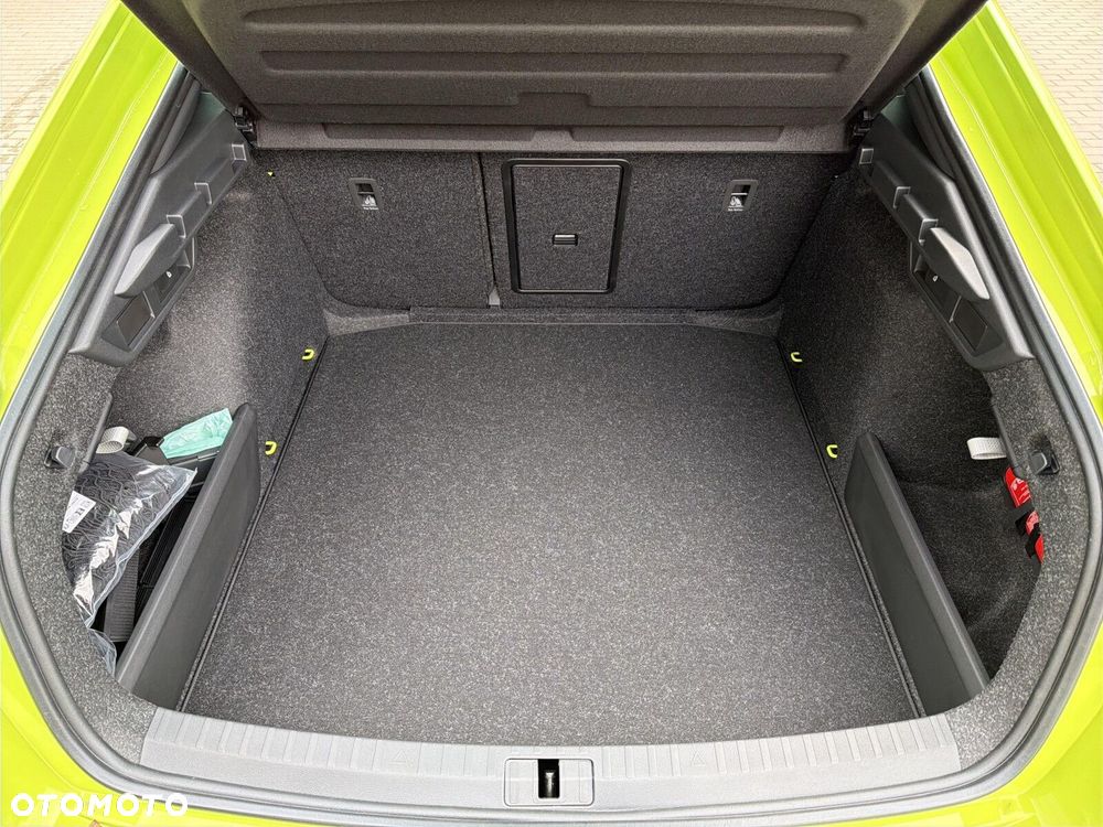 Skoda Octavia 2.0 TSI RS DSG - 25